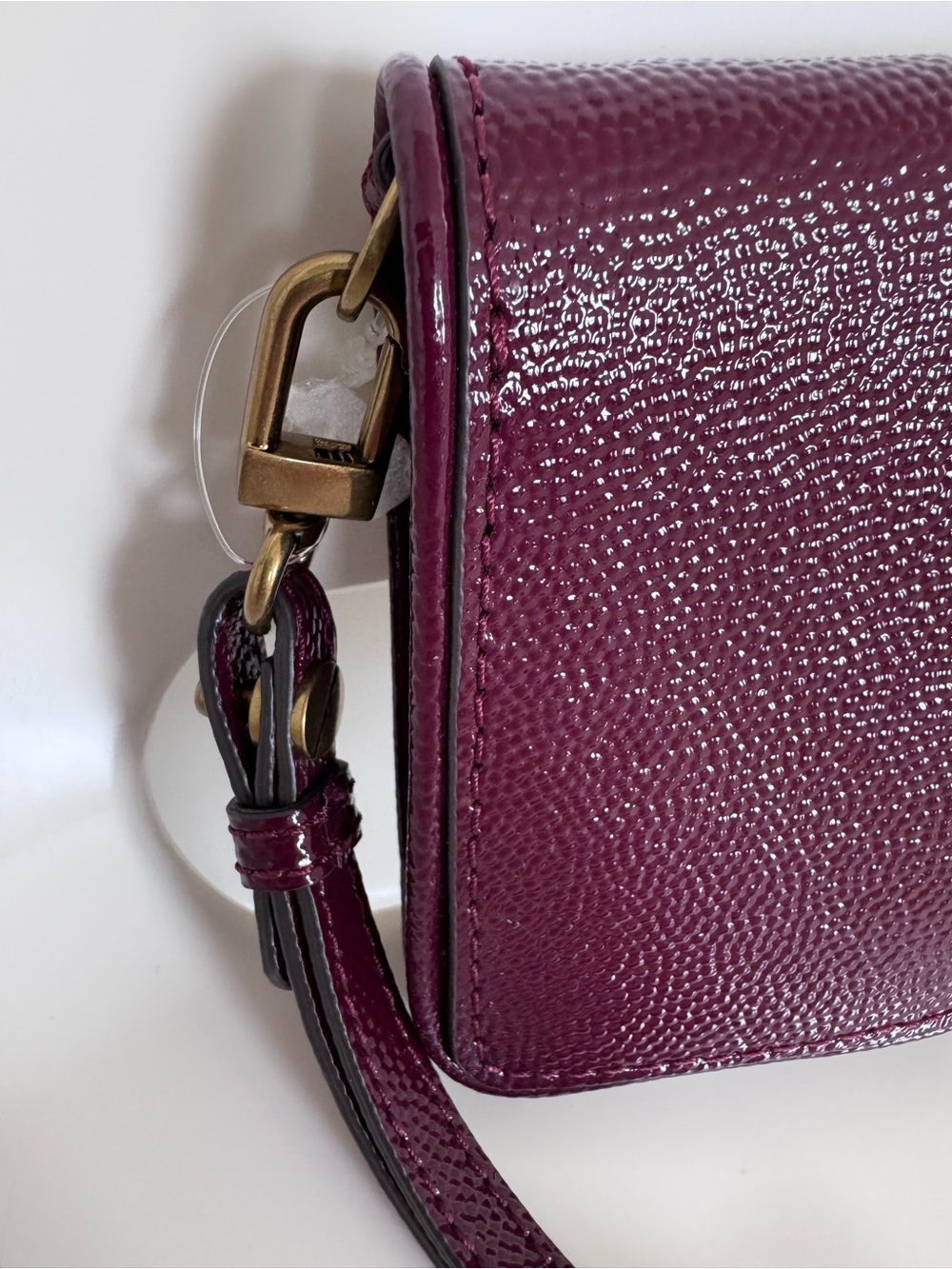 Tory Burch Robinson Patent Saffiano Leather Wristlet Wallet NWOT Burgundy Clutch - Picture 5 of 16